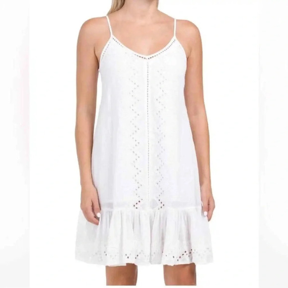 Beautiful House or Harlow 1960 Embroidered Mini Dress - Picture 1 of 9